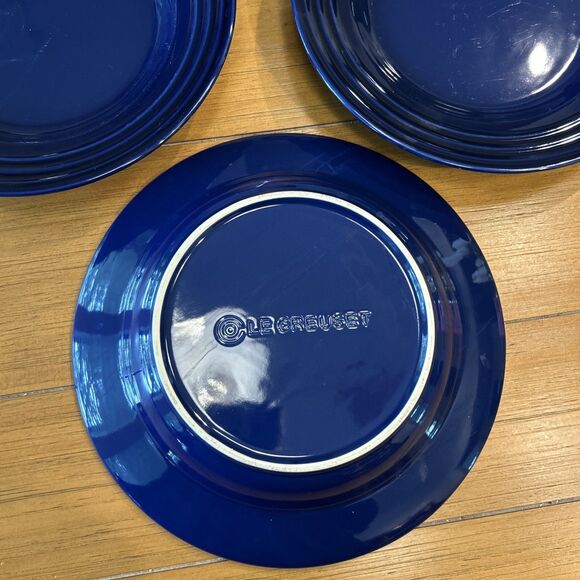 Set of 3 Le Creuset Blue Stoneware 10” Dinner Plates - Picture 5 of 7